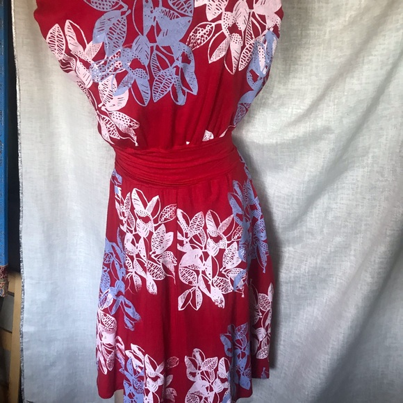 NWT Liilikoi dress made in Canada with certified organic cotton. - Picture 3 of 6